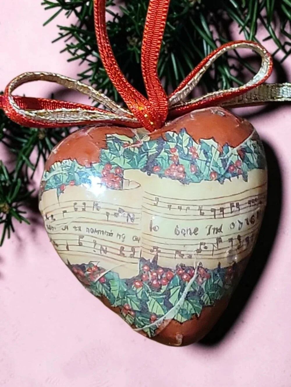 Vtg 1980 Decoupage Paper Mache Heart Ornament Christmas Holly Music Notes 2.5